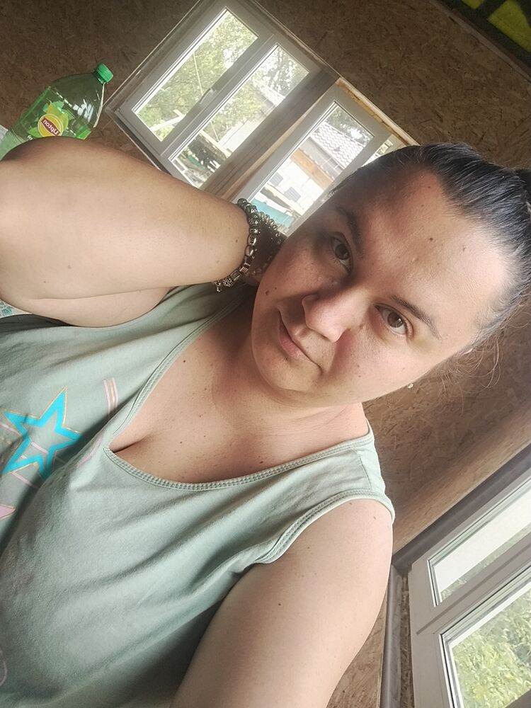 52188951  , 34 ,    