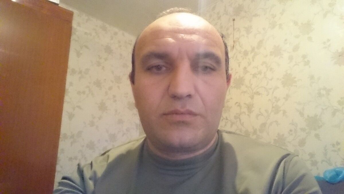  --,   , 44 ,   