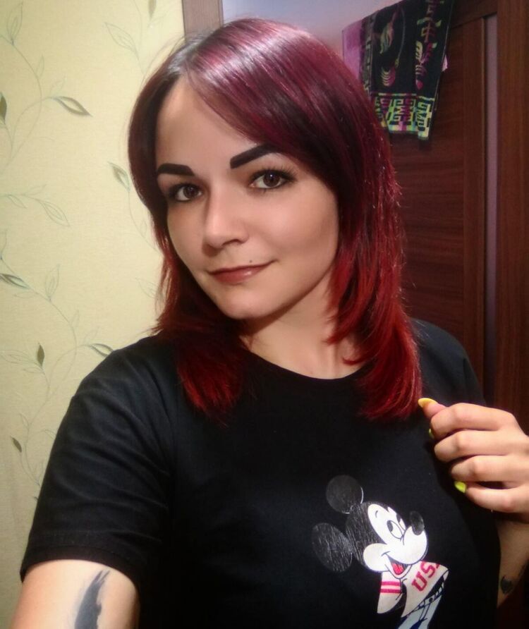  23922671  Ana_Blood, 29 ,    