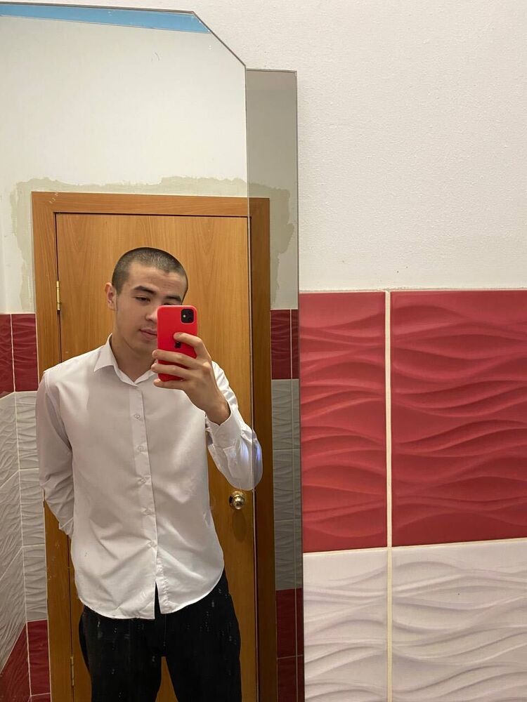  40688501  Aslan, 1 ,    