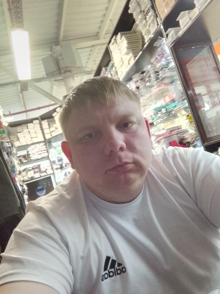  42796781  , 30 ,    