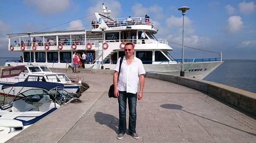 Abbots Langley,   Saulius, 51 ,   