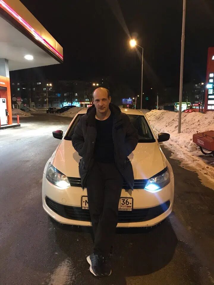  52840101  , 37 ,    