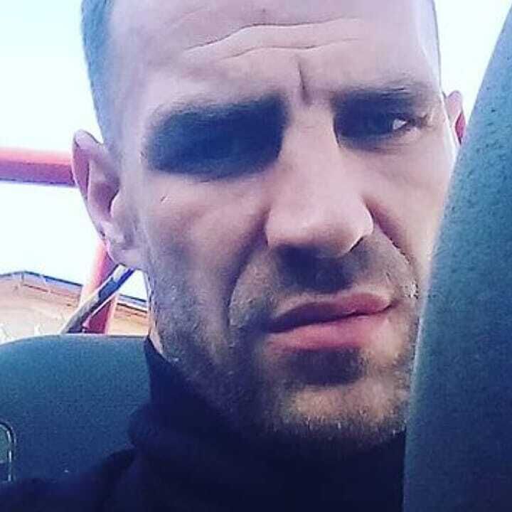 23992281  , 38 ,    