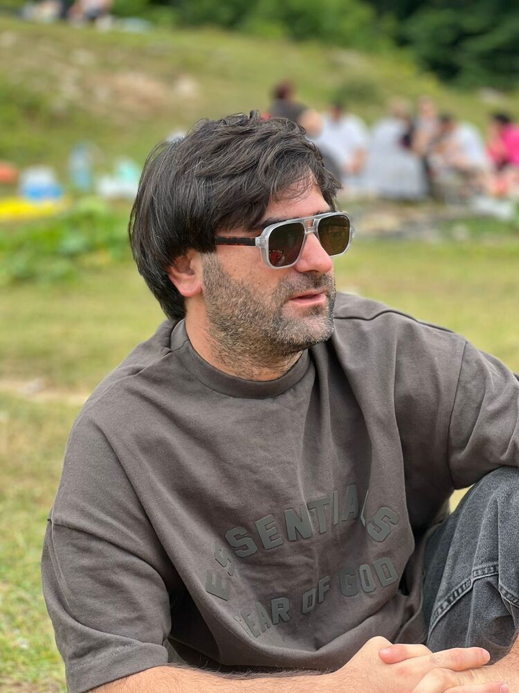  54723001  Daniel, 36 ,    