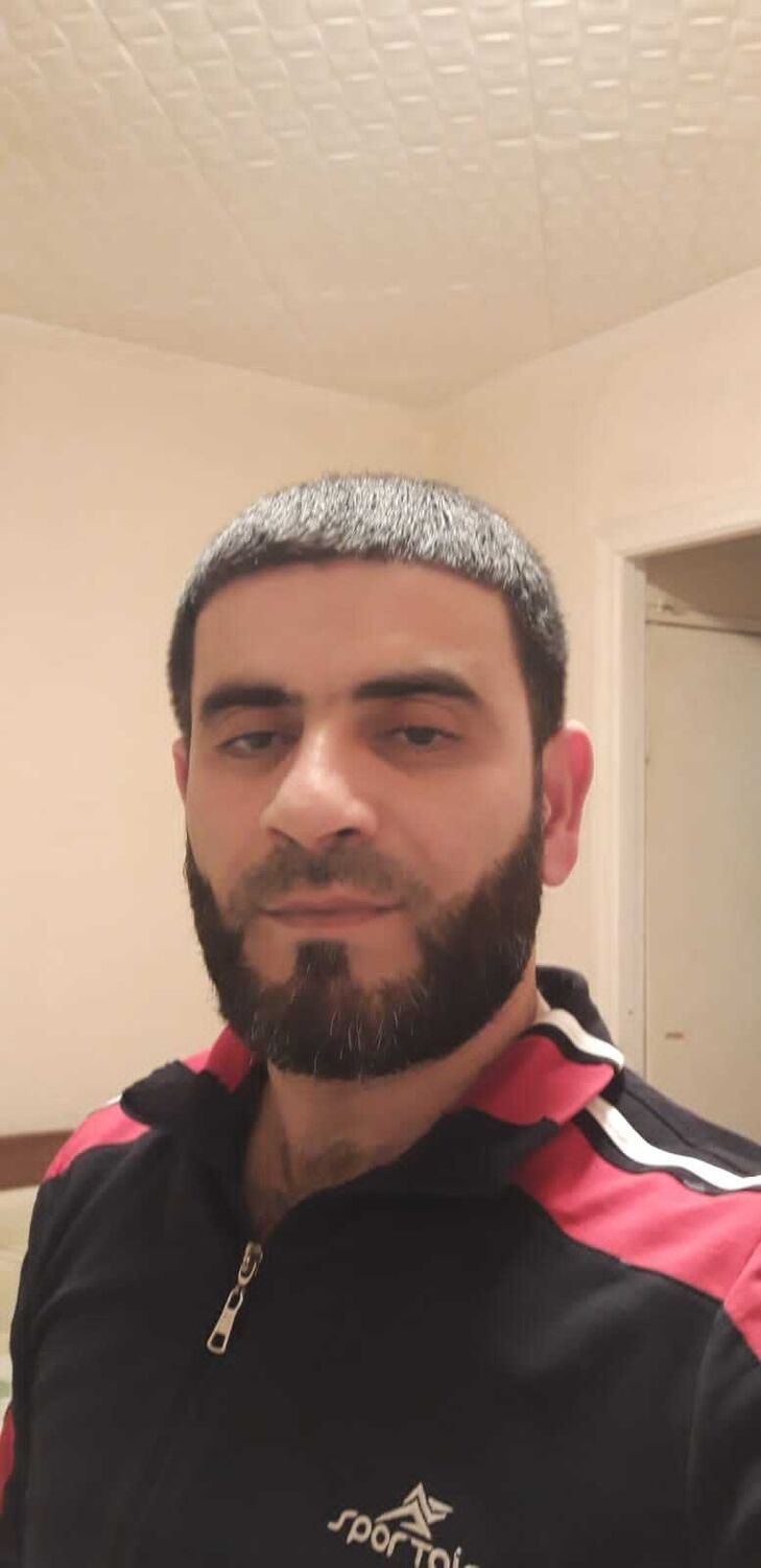  52962771  Sehriyar, 43 ,    