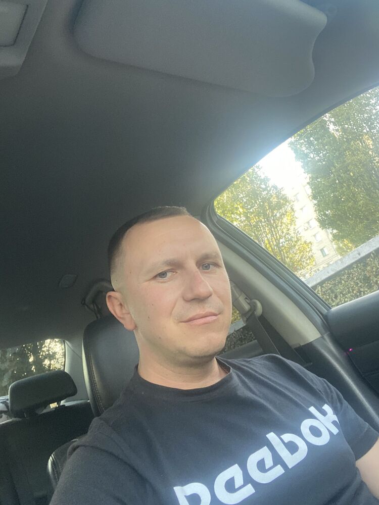  38330851  , 36 ,    