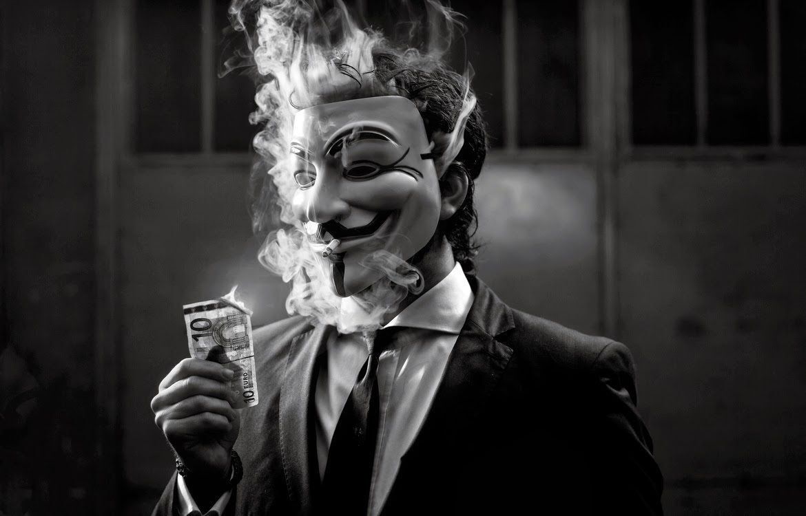 Анонимус в дыму