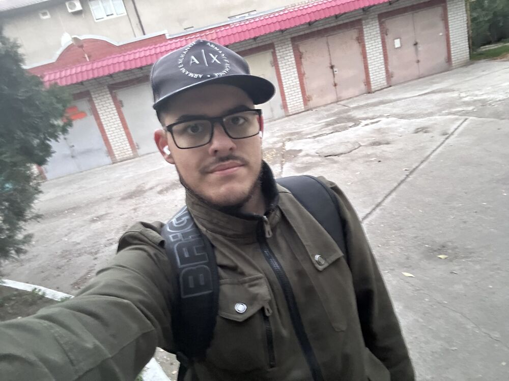  ,   Vladrty, 18 ,   ,   