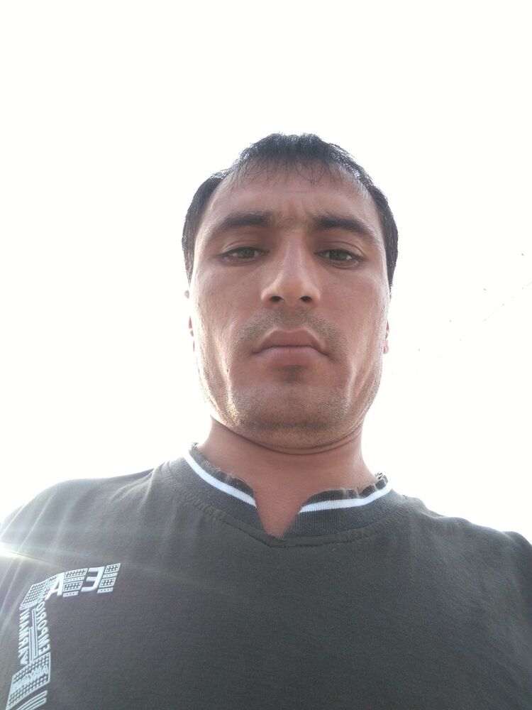  ,   Bek, 42 ,   