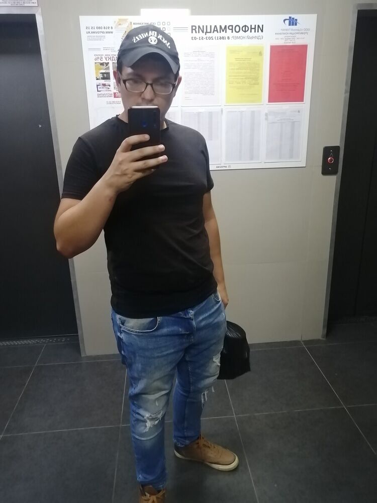  ,   Slavik, 28 ,   ,   , c , 