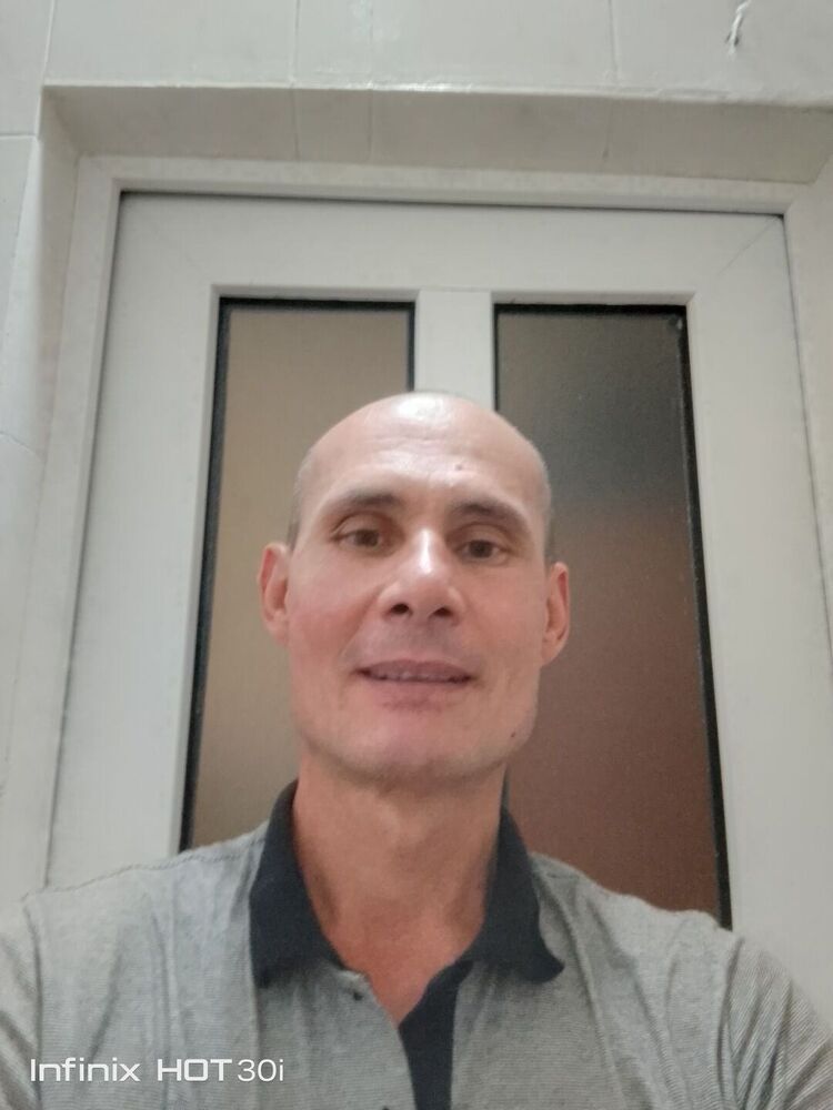  ,   Ergash, 49 ,   ,   