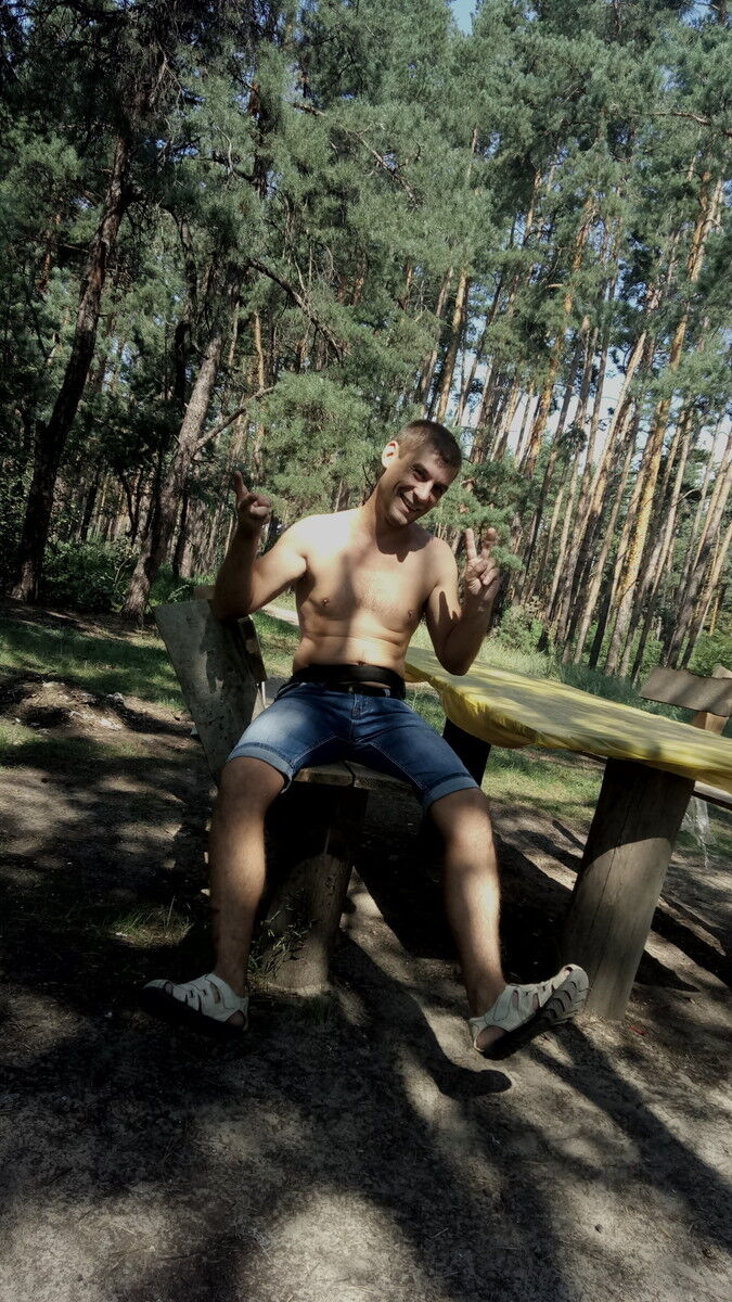  ,   Tolik, 41 ,  