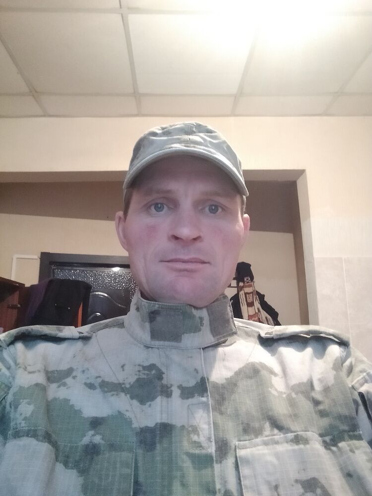 42578441  , 41 ,    