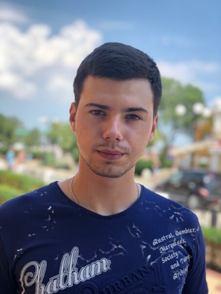  31079841  Emil, 20 ,    