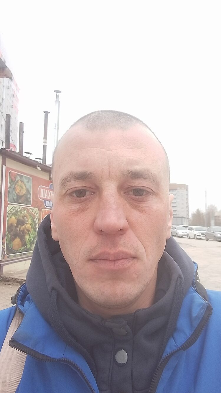  42970651  , 36 ,    