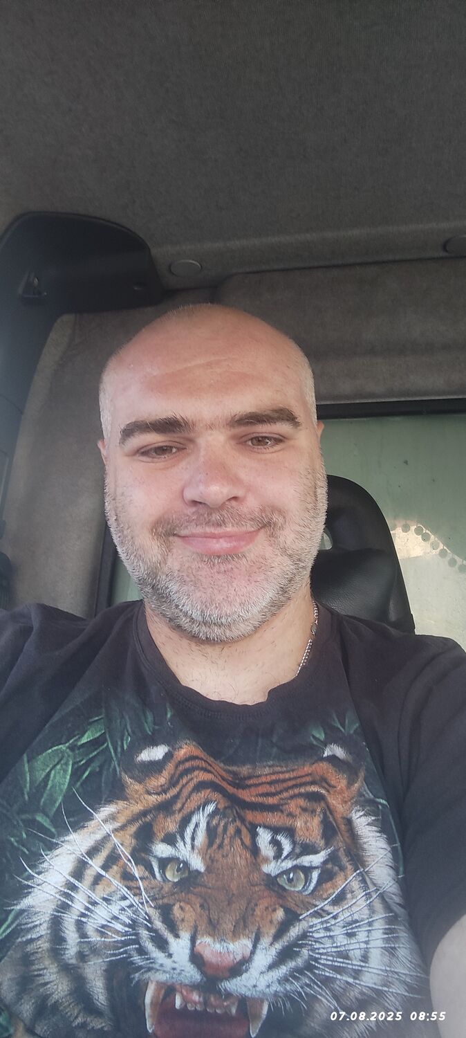  53055641  , 34 ,    