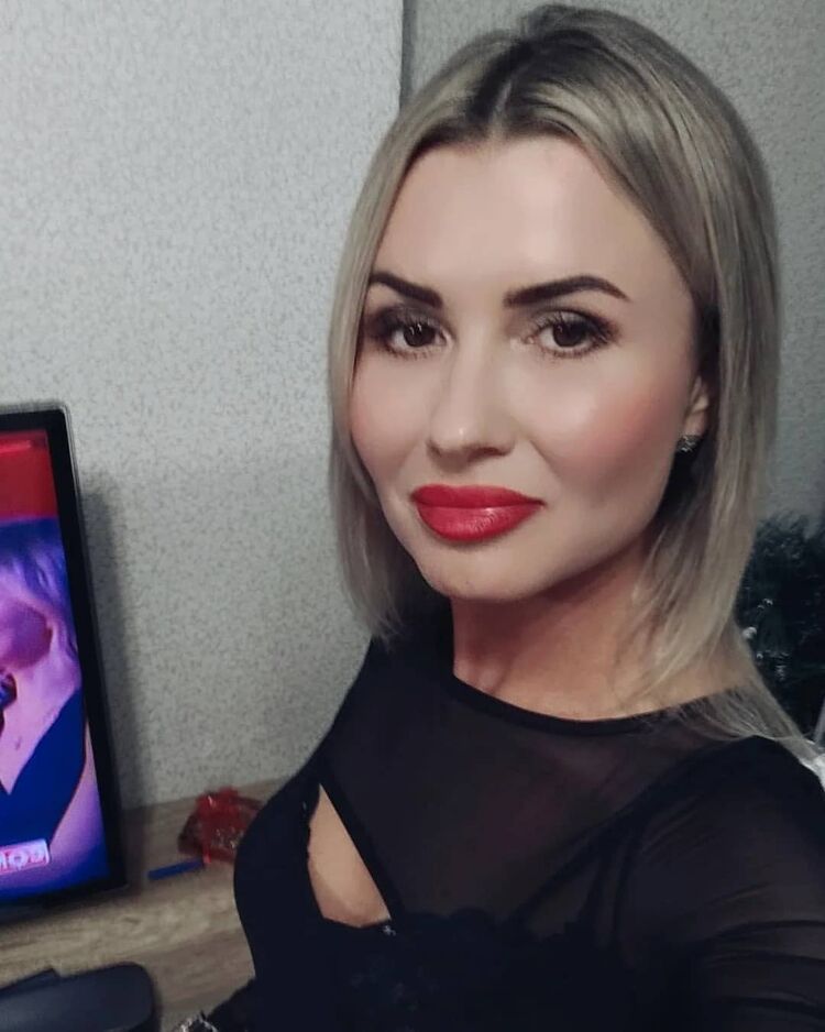  52604891  , 29 ,    -