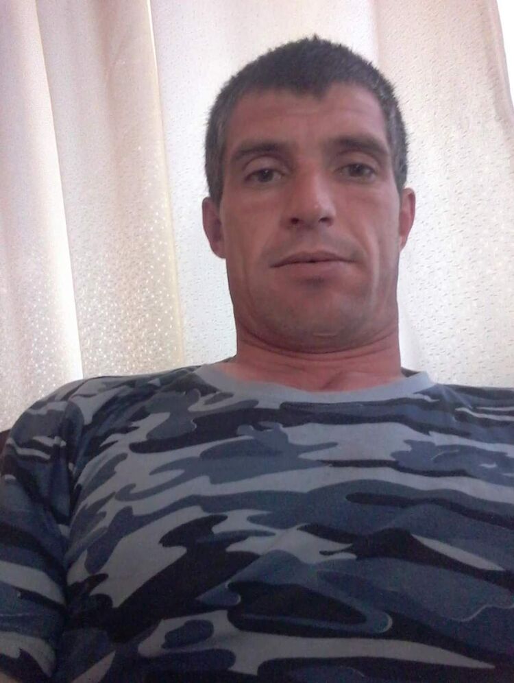  49261851  Boris, 43 ,    Rudna