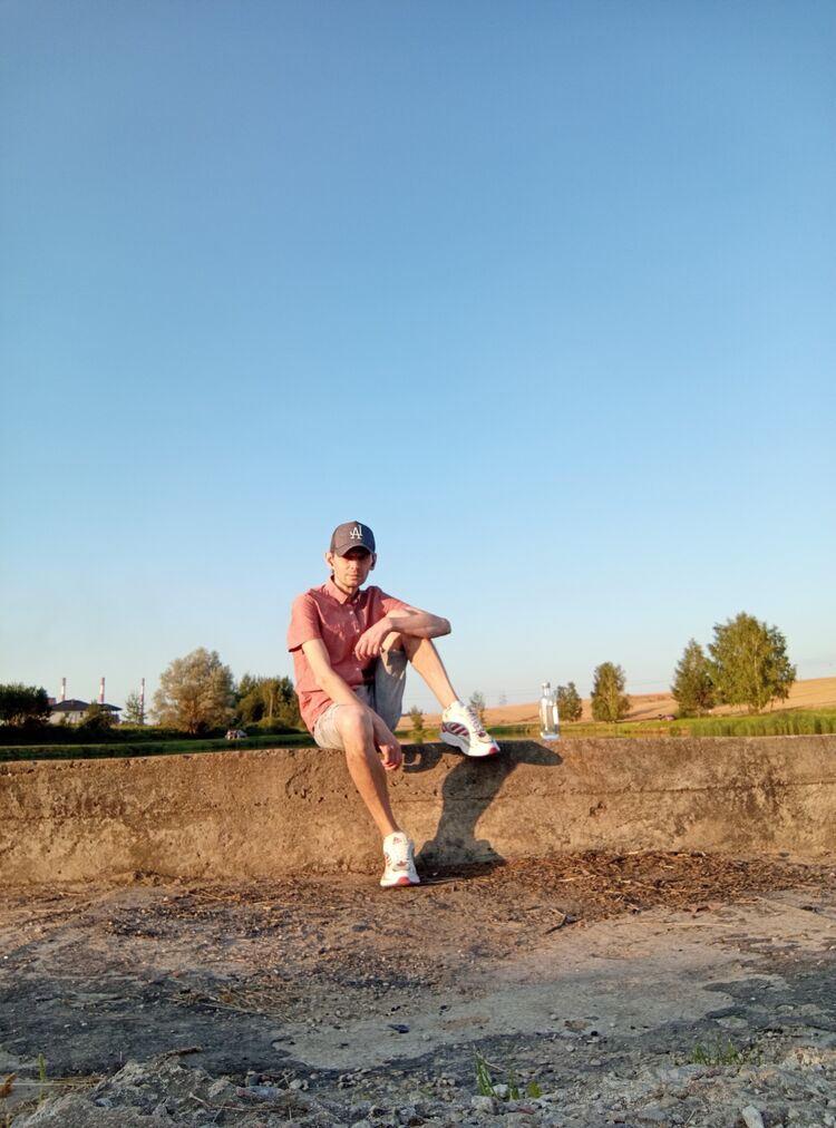  53244151  Vladimir, 40 ,    
