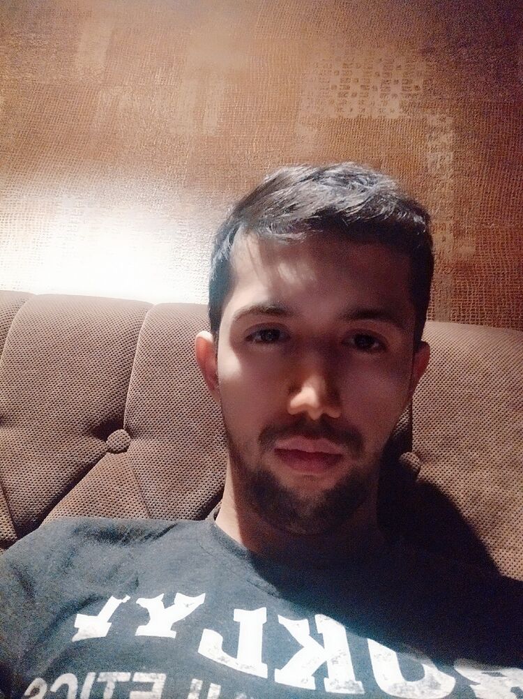  19088521  Odil, 29 ,    