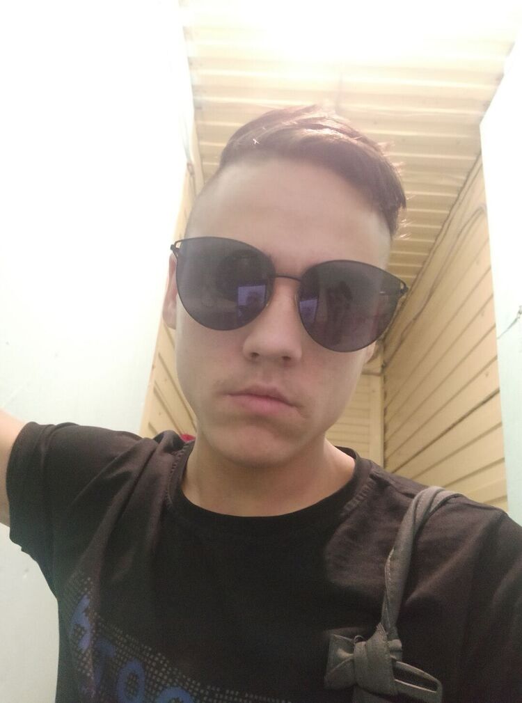  39616091  , 21 ,    -