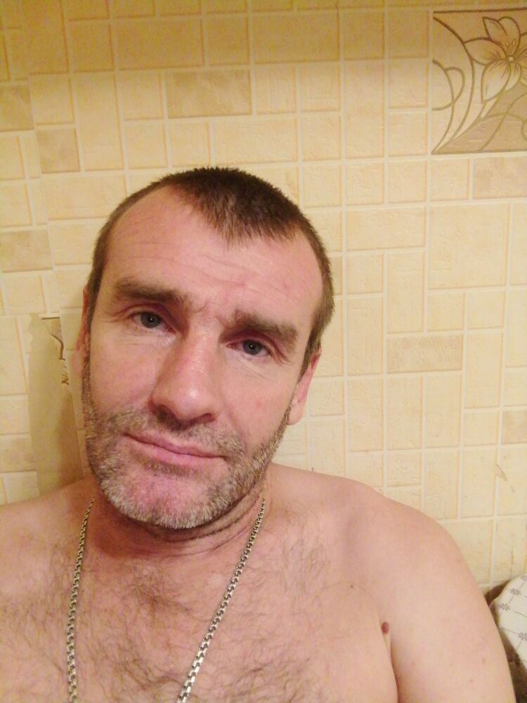  24570651  , 45 ,    