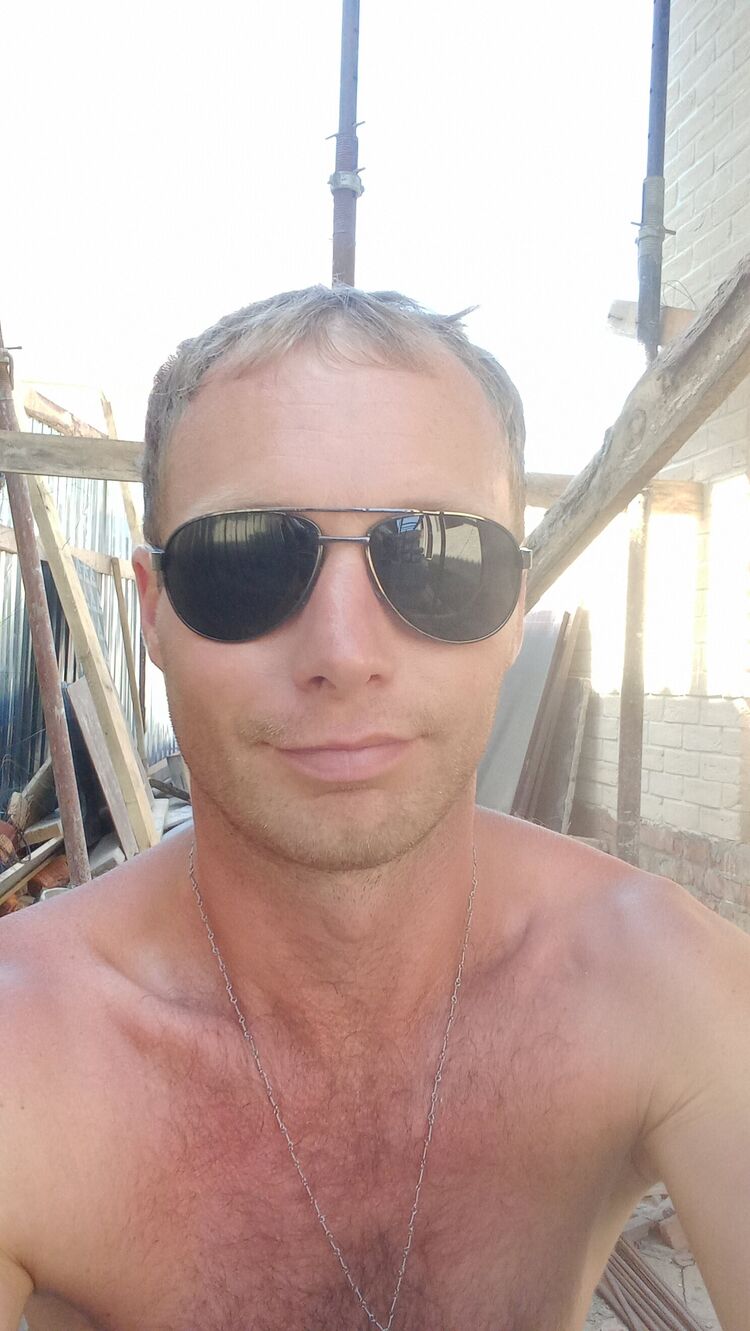 26288001  Vladimir, 37 ,    