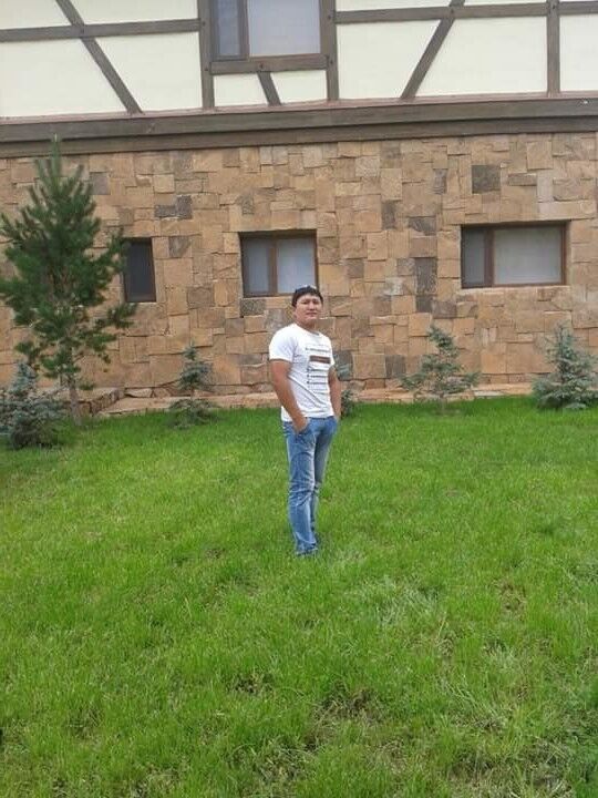  14407561  Omar, 35 ,    
