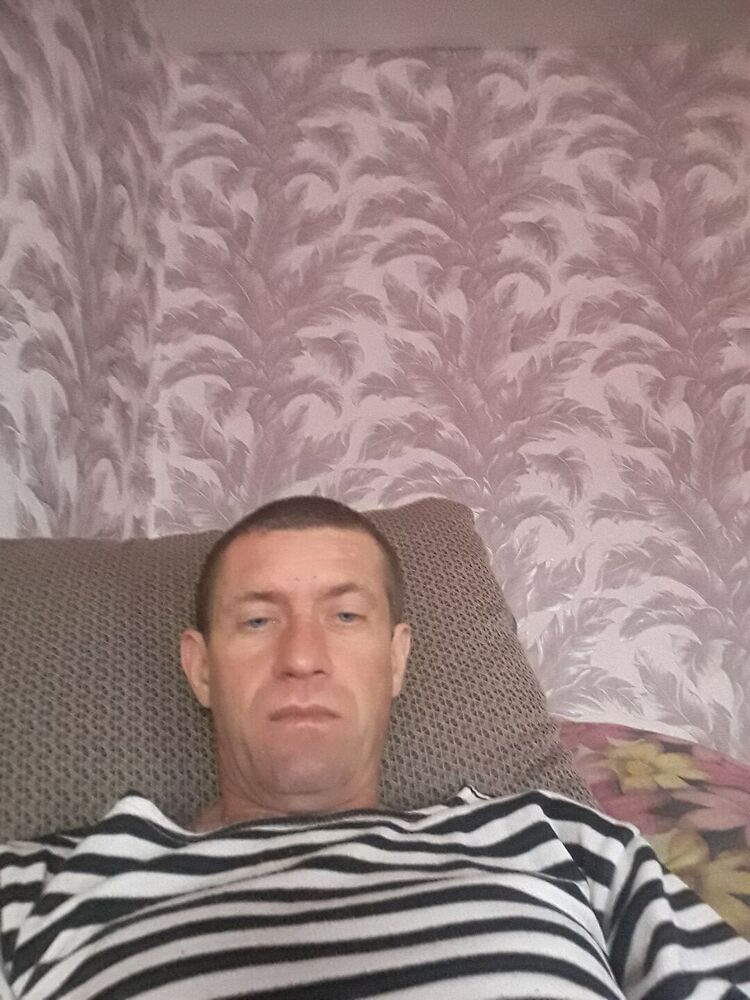  46936011  , 43 ,    