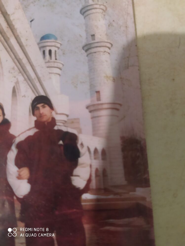  ,   Feruz, 40 ,   ,   , 