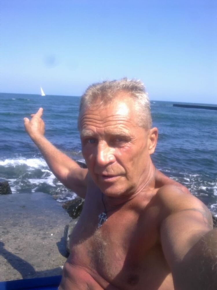  ,   Egor, 60 ,     , c 