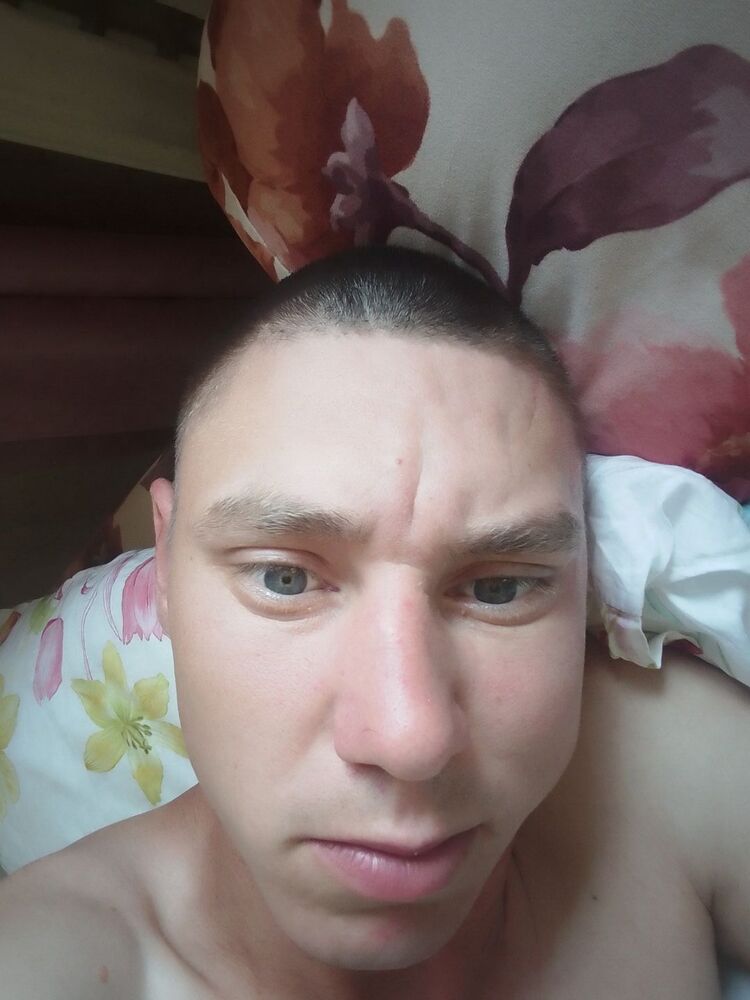  44493881  , 40 ,    