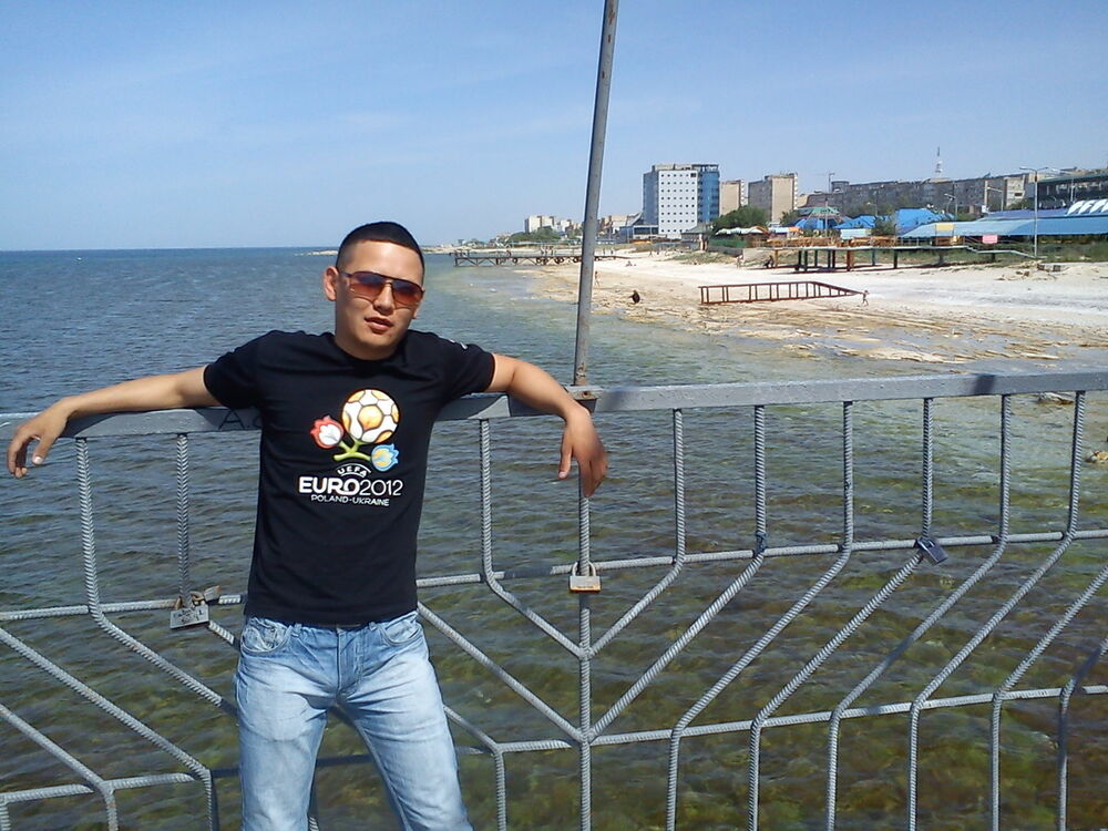 ���� 4204161 ������� Asics, 41 ���, ���� ���������� � ��������