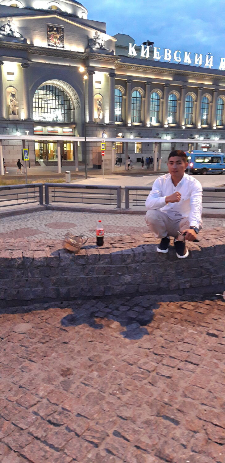  48583061  , 26 ,    