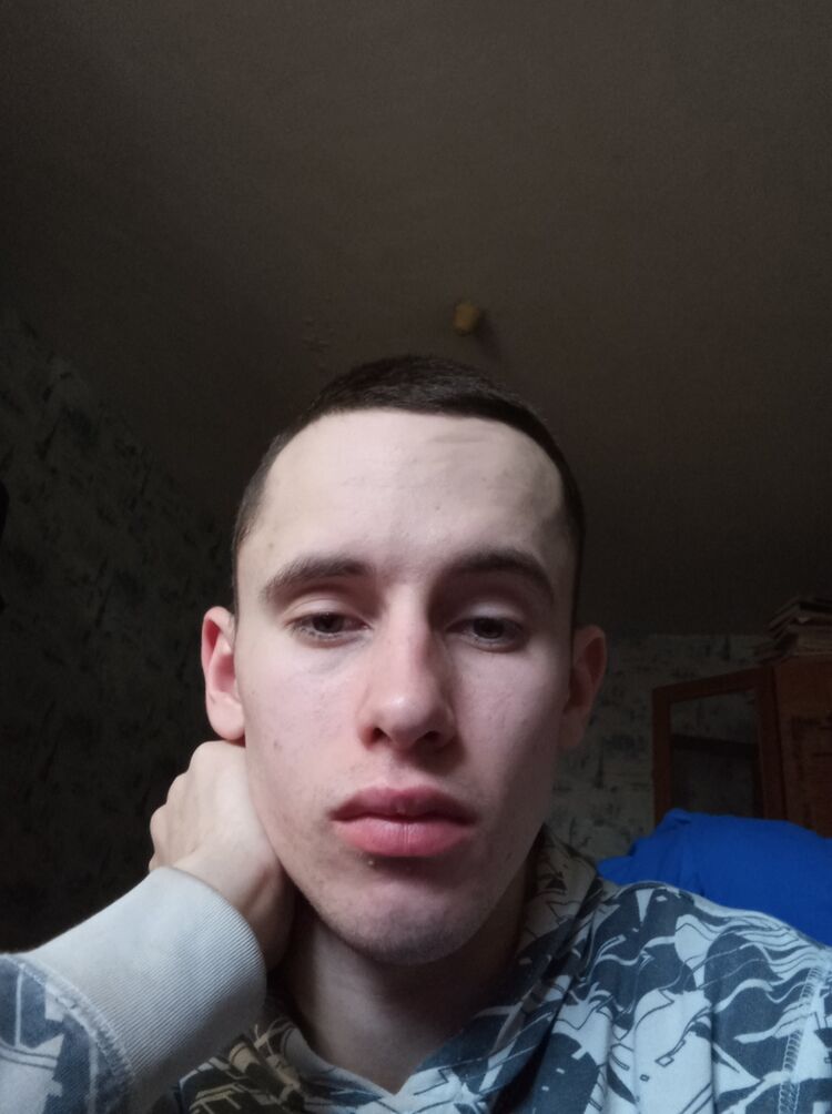  33257371  , 25 ,    
