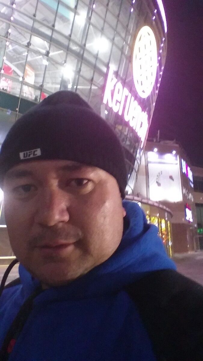  18760271  Erkin, 40 ,    