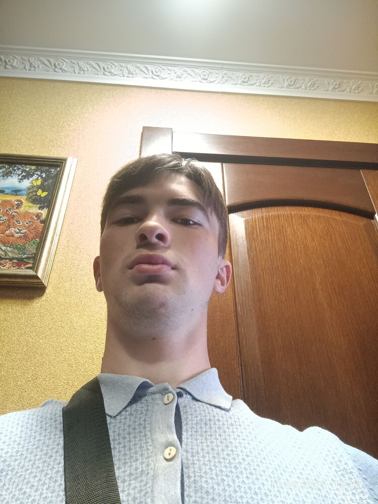  54065881  f, 19 ,    