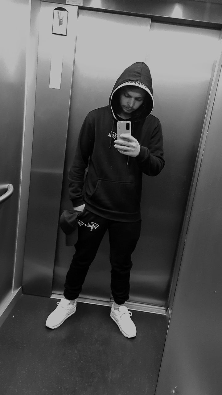  50088881  Julien, 26 ,    Les Ulis