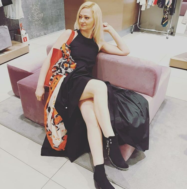  ,   Natali, 47 ,   c 