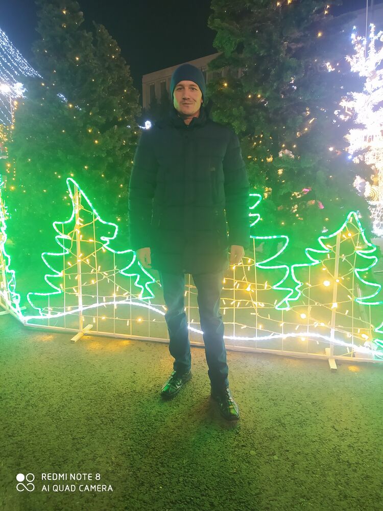  ,   Dima, 37 ,     , c 