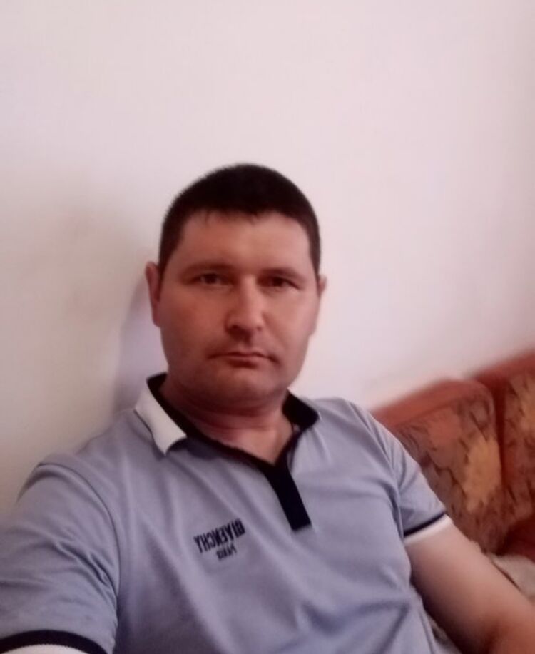  47323511  , 42 ,    