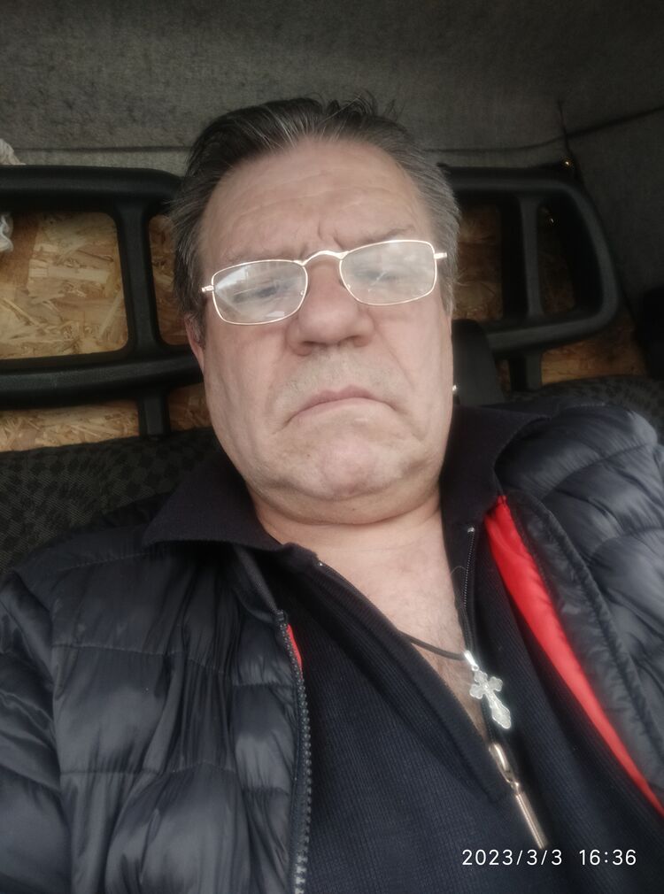  32944831  Sergey, 62 ,    
