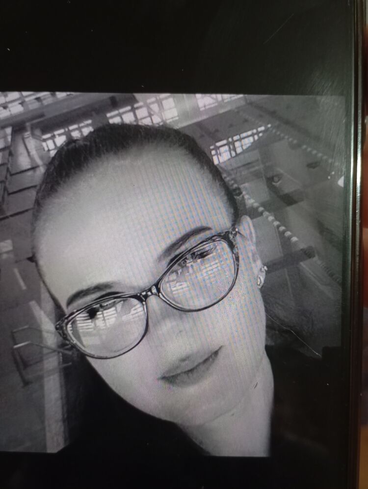  48770631  , 35 ,    