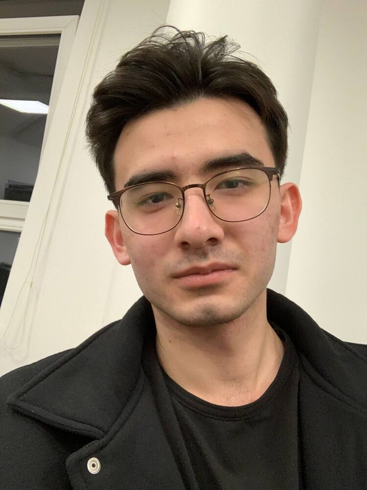  ,   Adam, 23 ,   ,   