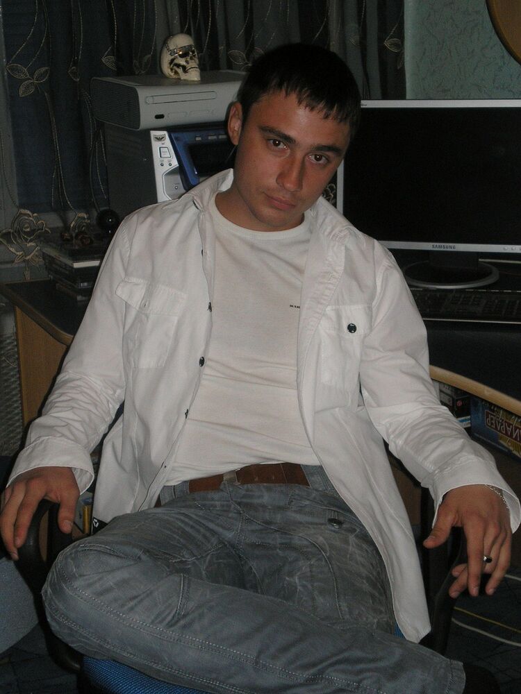  ,   Aleksei, 39 ,   ,   , c 
