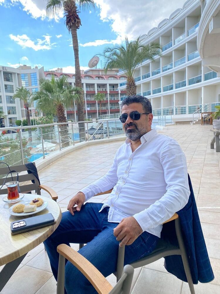  54089661  Cumali, 44 ,    Bodrum