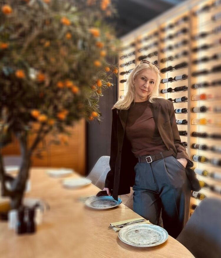  ,   , 44 ,   c 