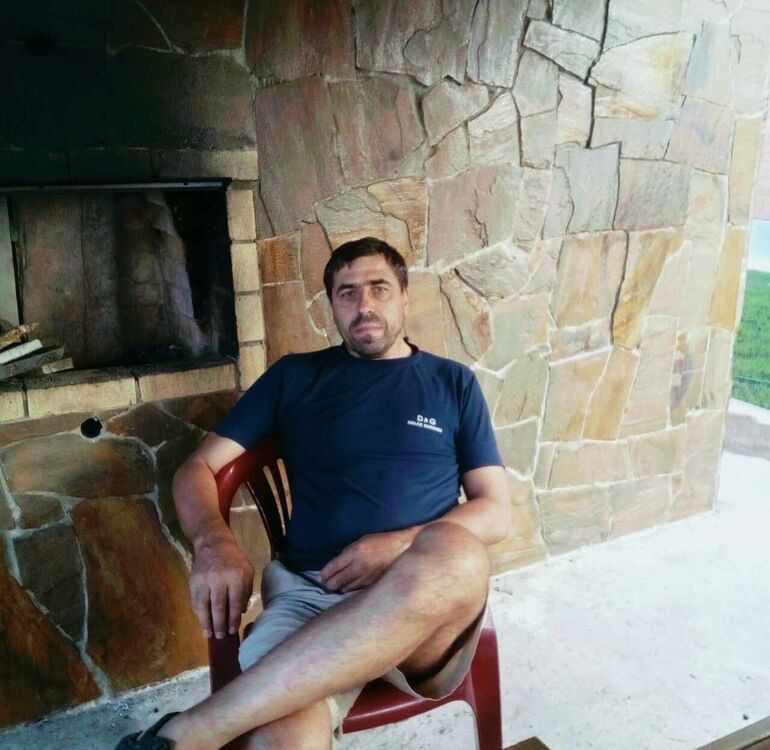  9018951  , 57 ,    