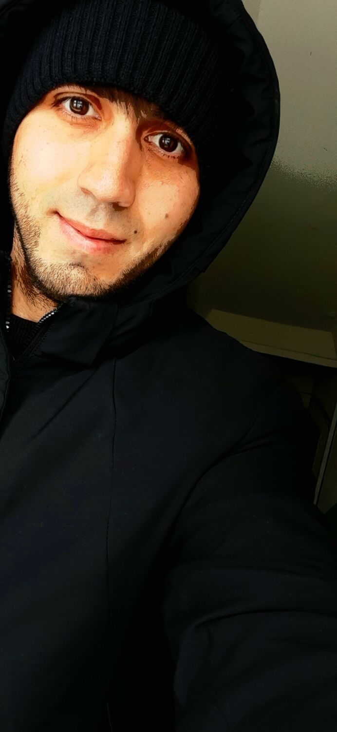  26417031  Ismail, 35 ,    